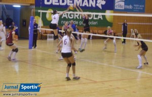 Stiinta Bacau-Rapid Bucuresti volei feminin