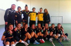 Scoala 1 Onesti handbal feminin gimnaziu