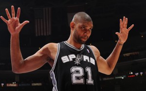 San Antonio Spurs v Los Angeles Clippers - Game Four