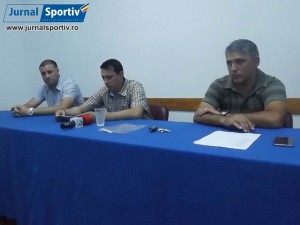 conferinta de presa cs stiinta municipal bacau